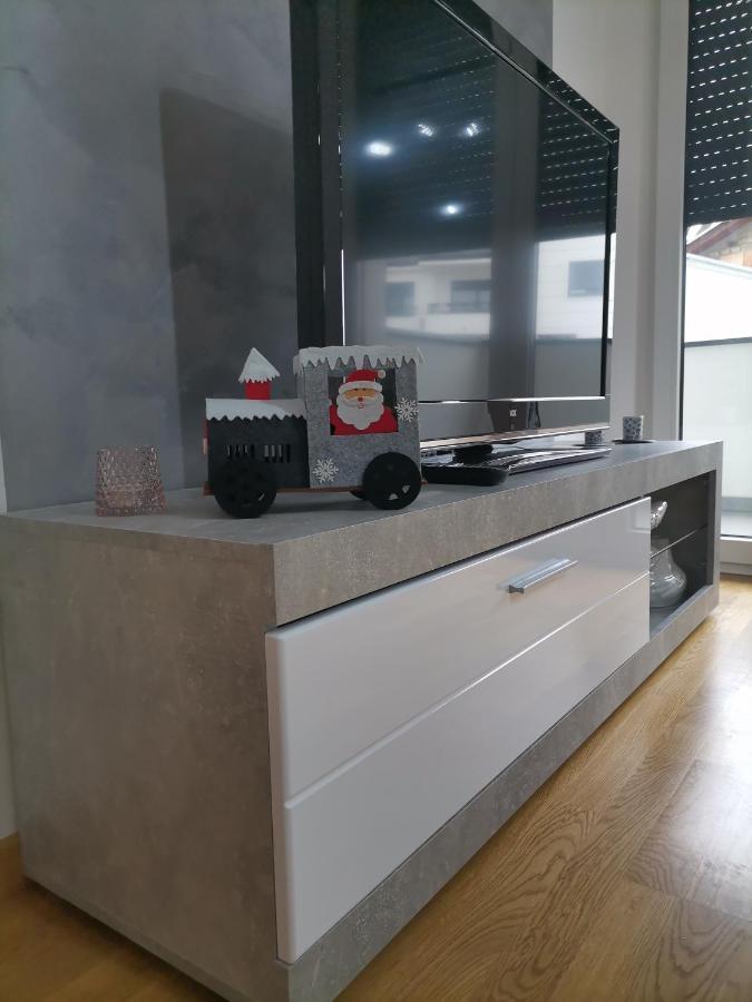 Apartman Mima Σόμπορ Εξωτερικό φωτογραφία